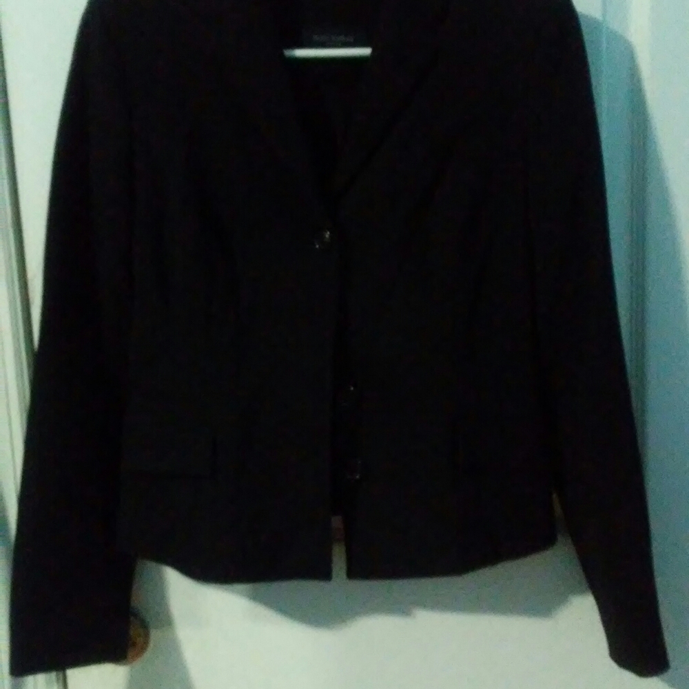 coat - Picture 2 of 8
